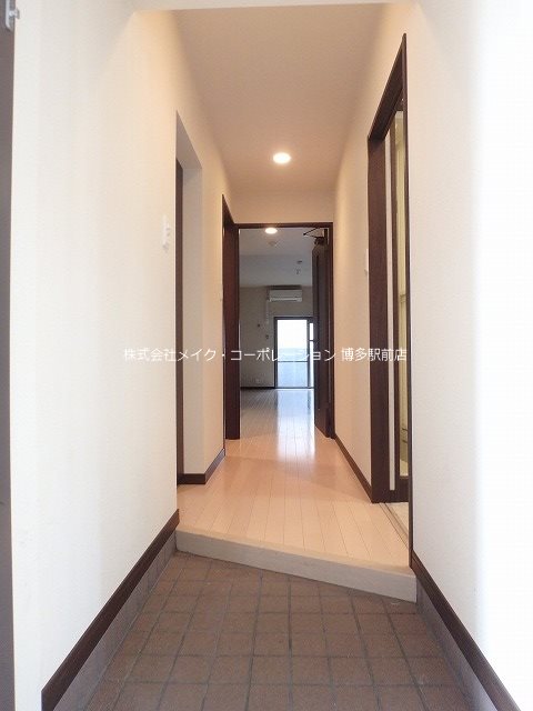 グランフォーレラグゼ博多  玄関