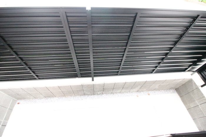 ベランダ LIBERTY CITY TAKAMIYA ベランダ