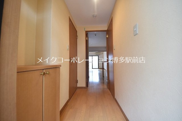 ブライトンヒルズ 玄関