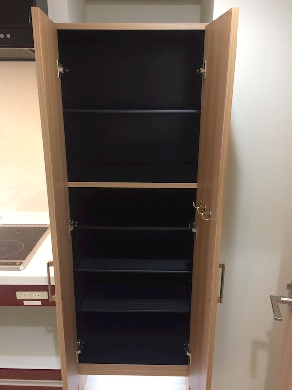 ロイヤルコンフォート渡辺通 玄関