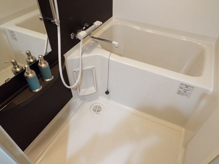 ロイヤルコンフォート渡辺通 風呂画像