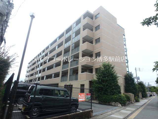 フォレスト離宮若久 外観