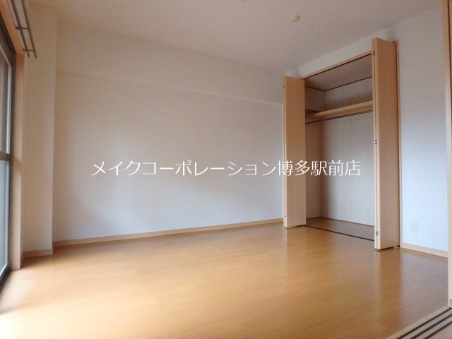 フォレスト離宮若久 ベッドルーム