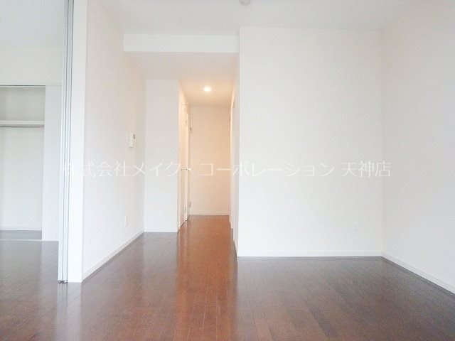 Classier Style平尾 リビング