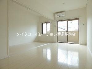 ラファセルフィーナ天神 ベッドルーム