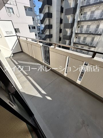 ホワイティ西新Ⅱ～ネット無料～ ベランダ
