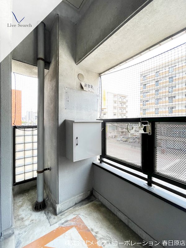 写真は同型タイプ シティパレス天神南 ベランダ