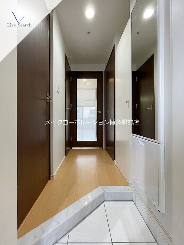 エクセレンシア天神 玄関