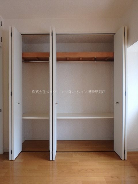 クレタ県庁前 その他3