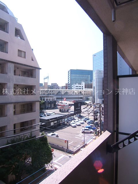 ピュアドームリージェント薬院 ベランダ