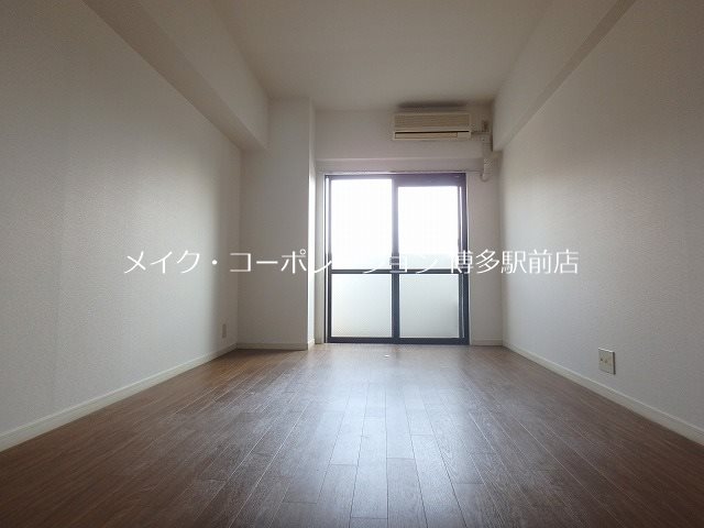 ピュアドームガーランド博多 ベッドルーム