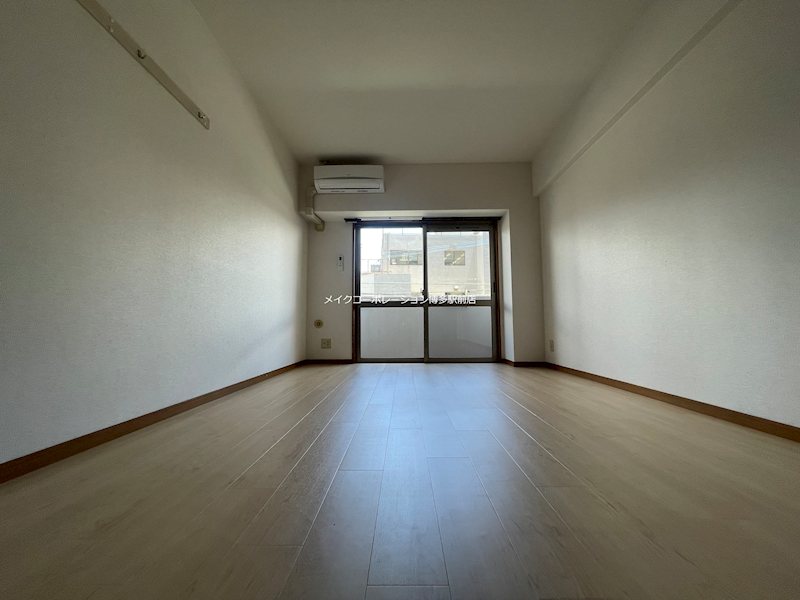 第3ケイコーマンション駅南  リビング