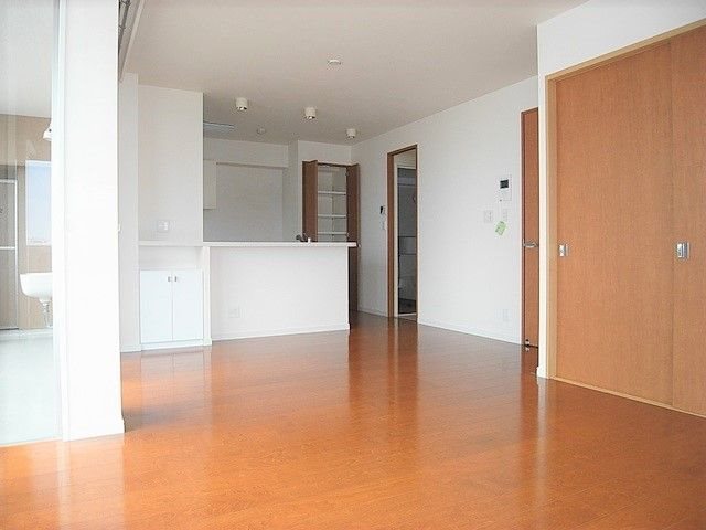 ヒューマインド博多アーバニスタ 玄関