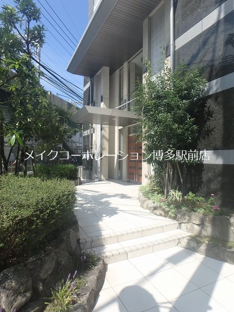 エイルマンション博多駅 外観