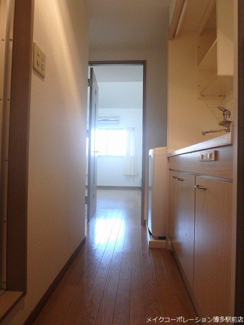 ファミール吉塚 玄関