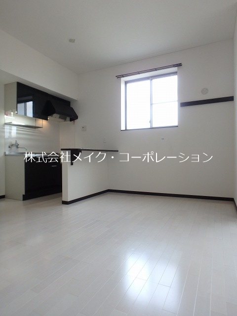 GOLD Ｋ姪浜３~ネット無料~ リビング