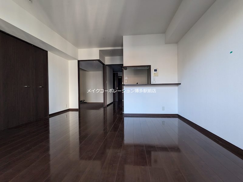 プレスタイル博多駅南Ⅱ リビング