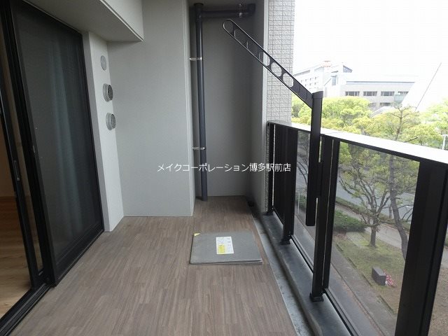 ※入居中の為別部屋写真使用現状優先 レーベン千代 THE PARK FRONT ベランダ