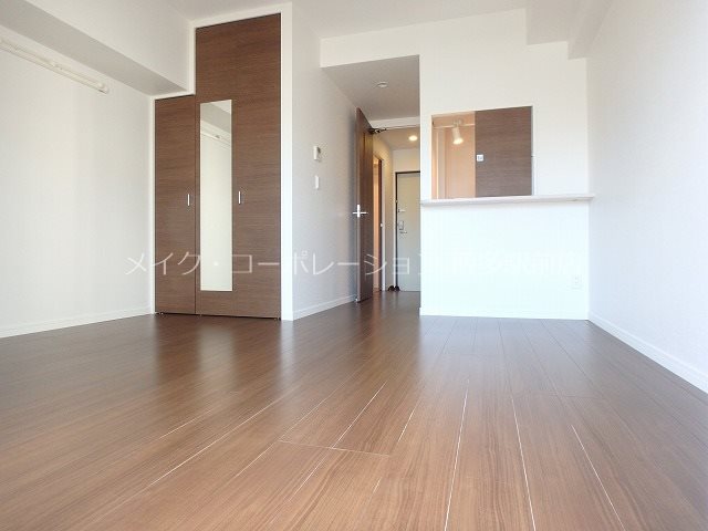 エンクレストＷｉｔｈ天神東 リビング