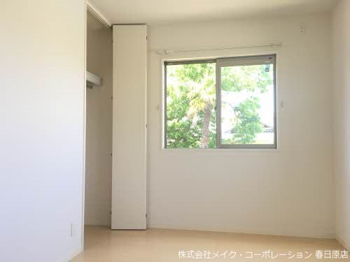 ロズィールコート ベッドルーム