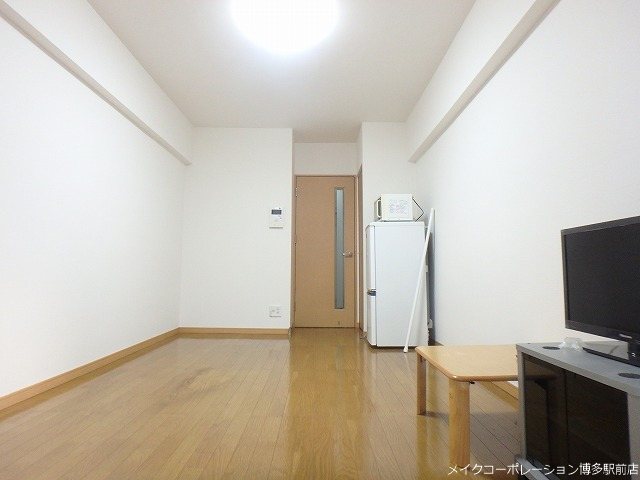 写真は同タイプ パークコート博多 リビング