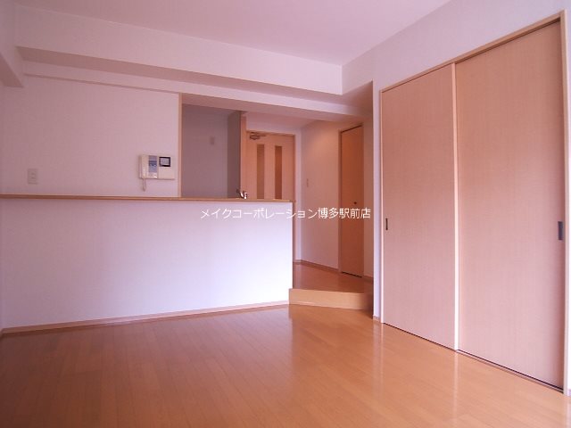 レジディア天神南 リビング