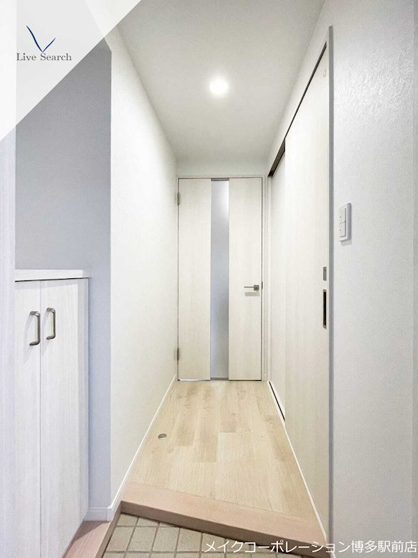 クロスステージ博多駅前  玄関