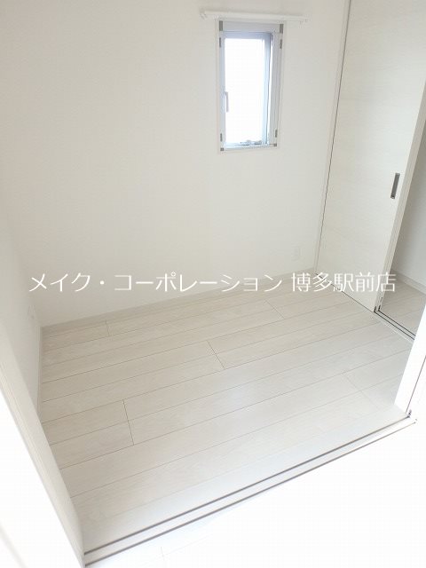 MODERN　PALAZZO博多tres ベッドルーム