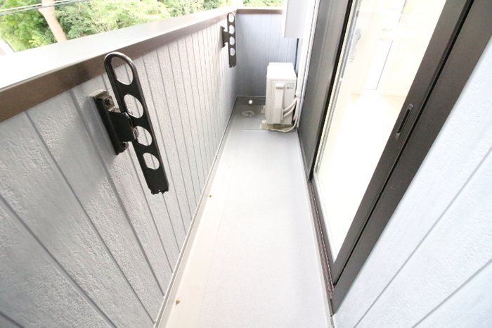 LIBERTY CITY TAKAMIYA ベランダ