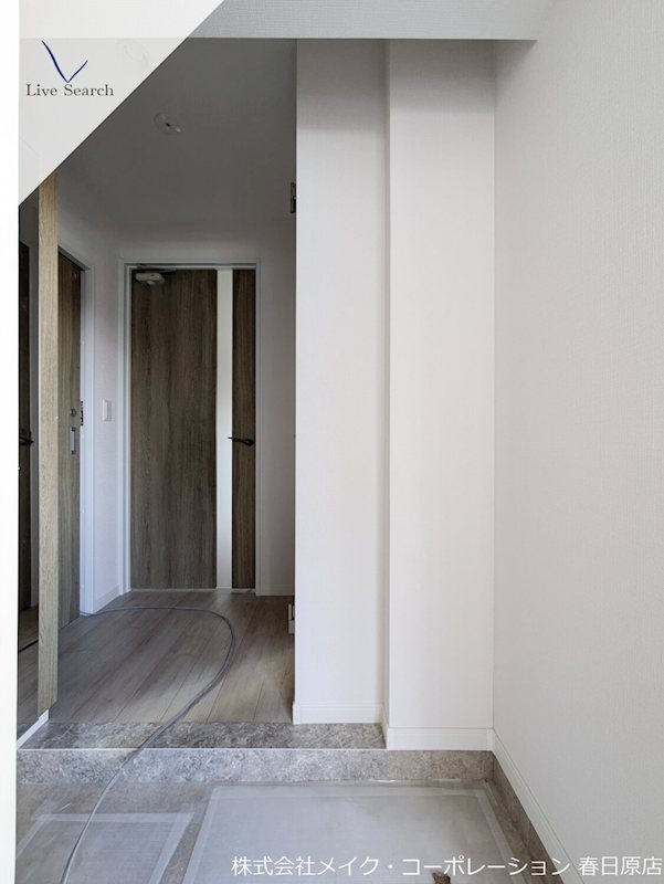 ラシュール・イン大橋Ⅱ 玄関