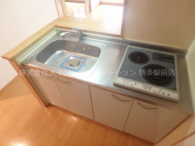 ラフィーネ博多駅前 キッチン