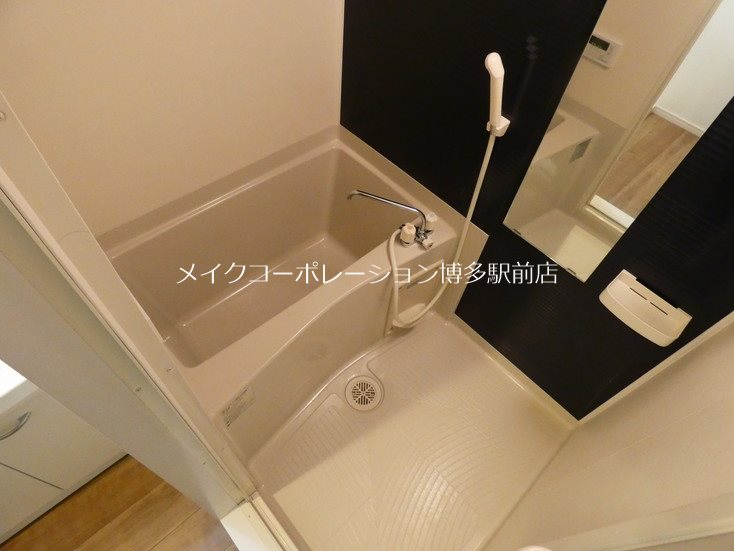 ALLEM YOSHIZUKA(アレム吉塚) 風呂画像