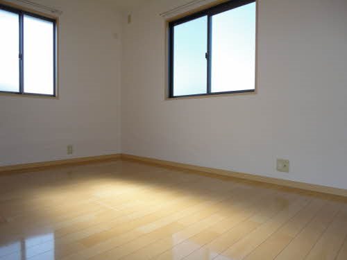 アミューザン南山手 D棟 ベッドルーム