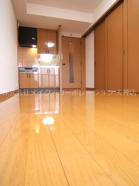 ベイシック大名 リビング