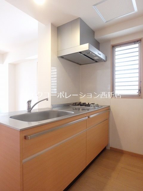 New Winds草香江 キッチン