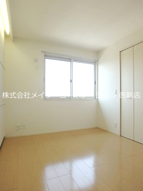 セゾンランタナⅡB棟 ベッドルーム