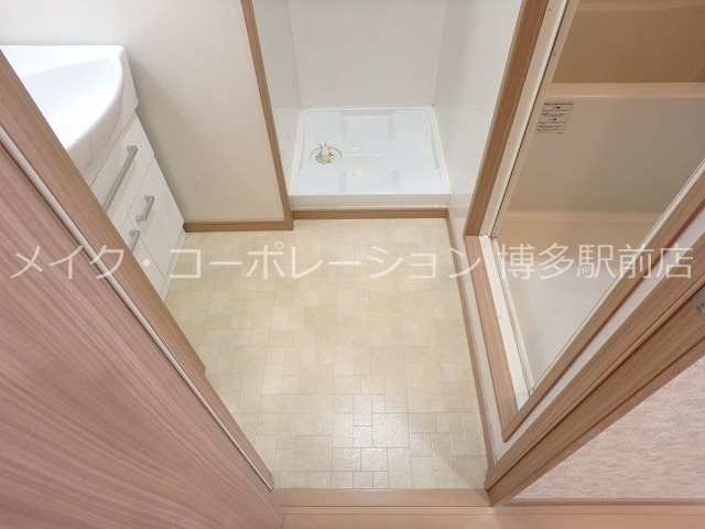 ロイヤル博多駅前 その他8