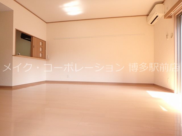 ロイヤル博多駅前 ベッドルーム