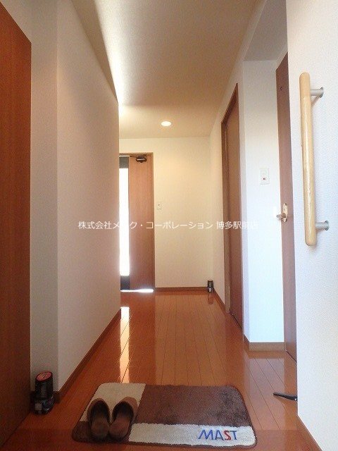 シャーメゾンステージ博多 玄関