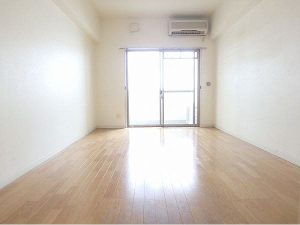 フローラルＡ博多 ベッドルーム