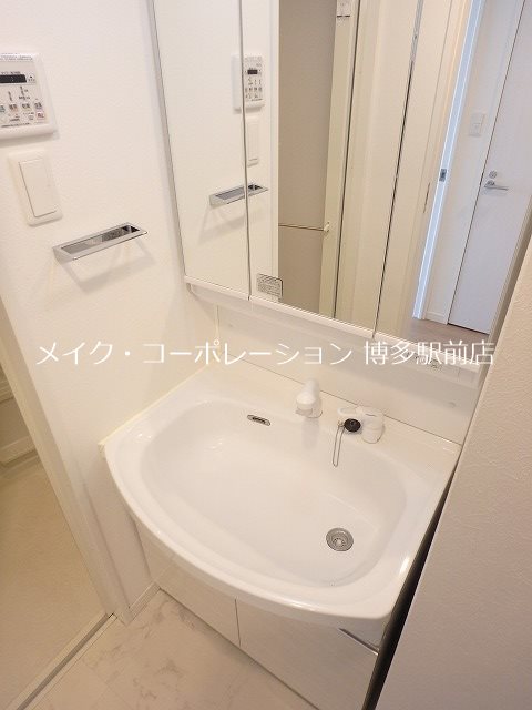 洗面所 ヴィラージュ博多駅南 その他1