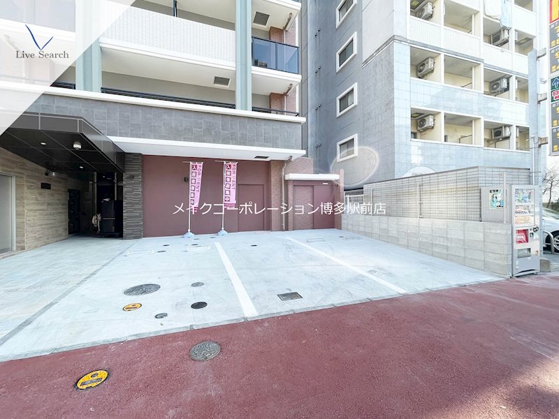 エントランス Coccinelle その他12