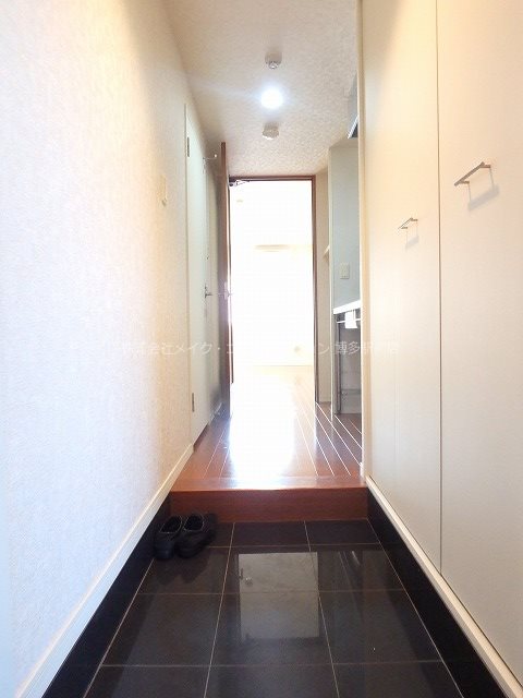 サヴォイバンヤンツリー 玄関