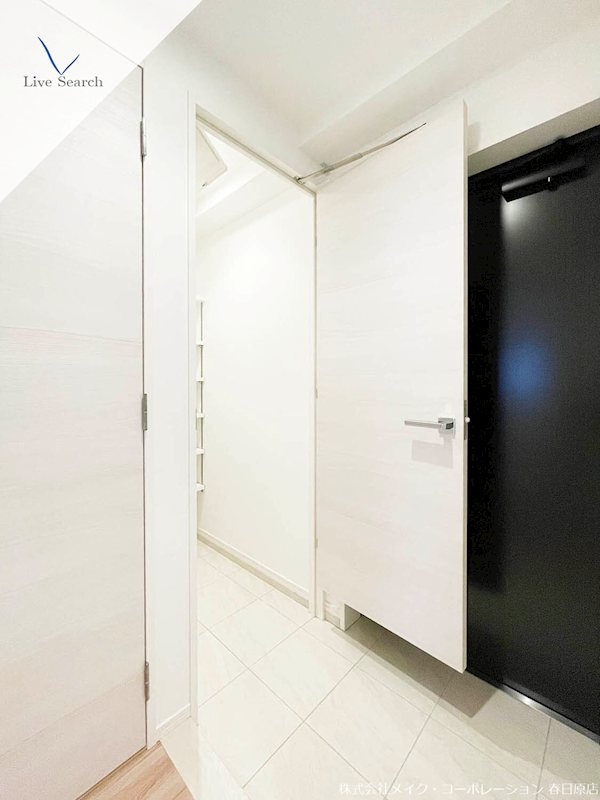 Hakata Station South その他8