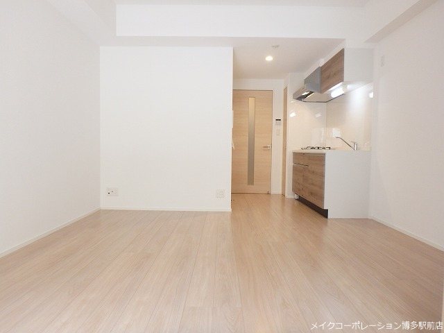 ※室内写真は棟内別部屋参考写真です グランフォーレラグゼ箱崎 リビング