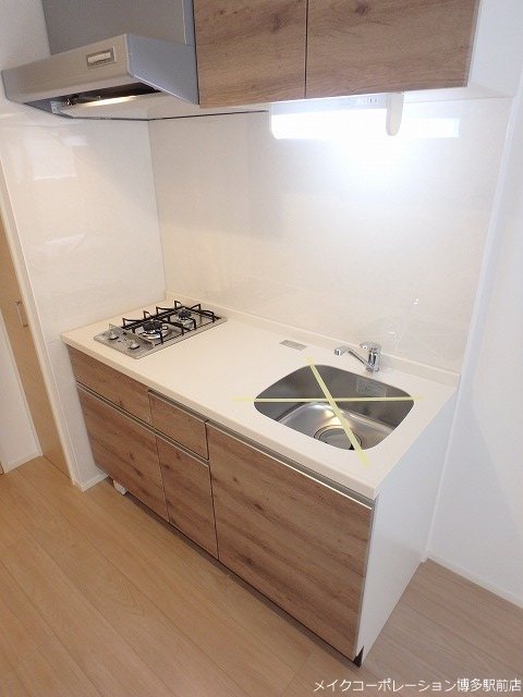 ※室内写真は棟内別部屋参考写真です グランフォーレラグゼ箱崎 キッチン