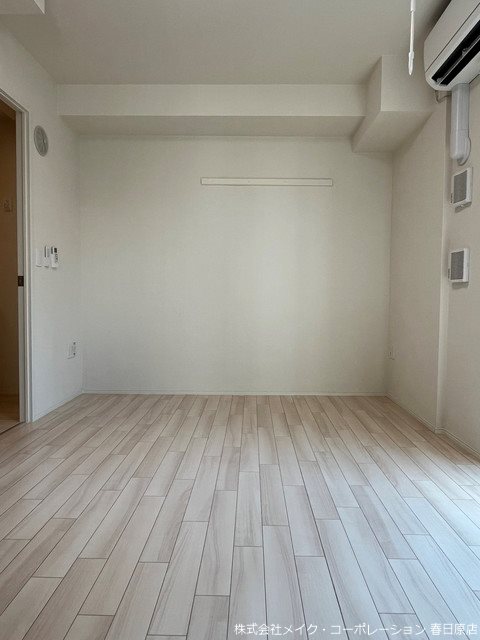 写真は同型タイプ SKN ベッドルーム