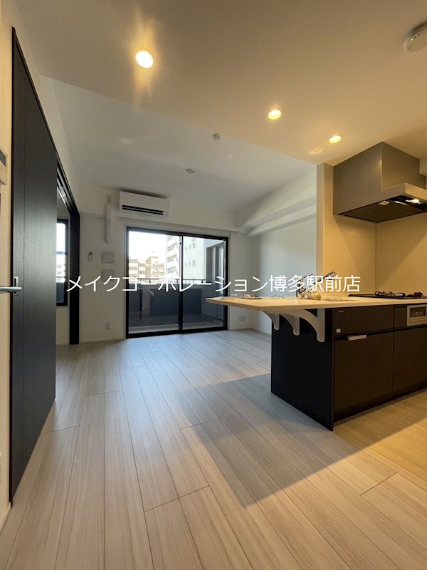 オープンレジデンシア薬院南 リビング