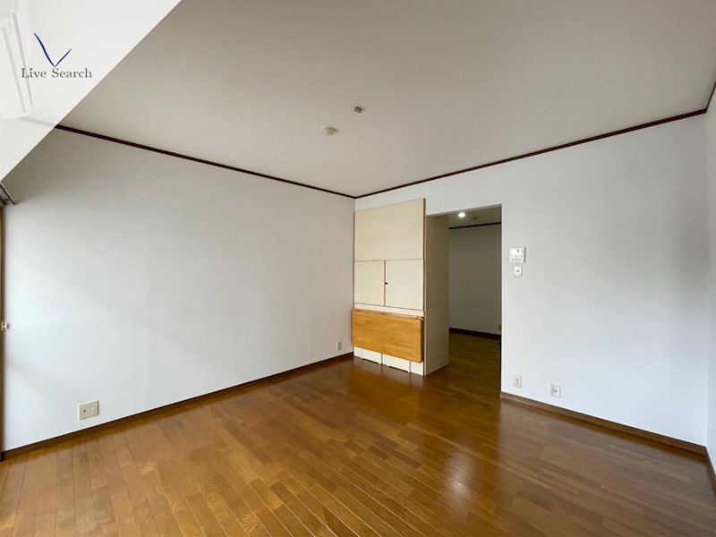 ロイヤルパレス井尻 リビング