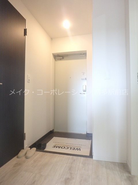 リーブル博多駅前 玄関